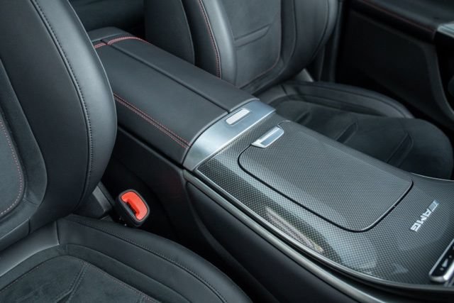 Used 2025 Mercedes-Benz GLC 43 AMG 4MATIC image 43