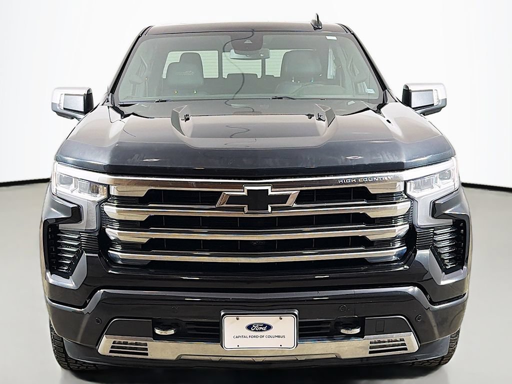 Used 2023 Chevrolet Silverado 1500 High Country AWD/4WD image 16