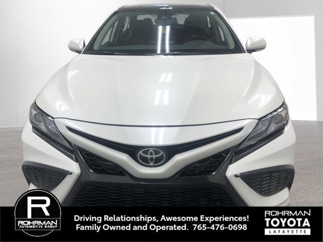 Used 2023 Toyota Camry XSE image 10