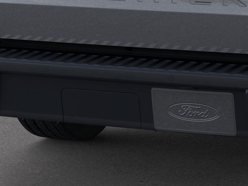 New 2025 Ford Maverick XL image 24