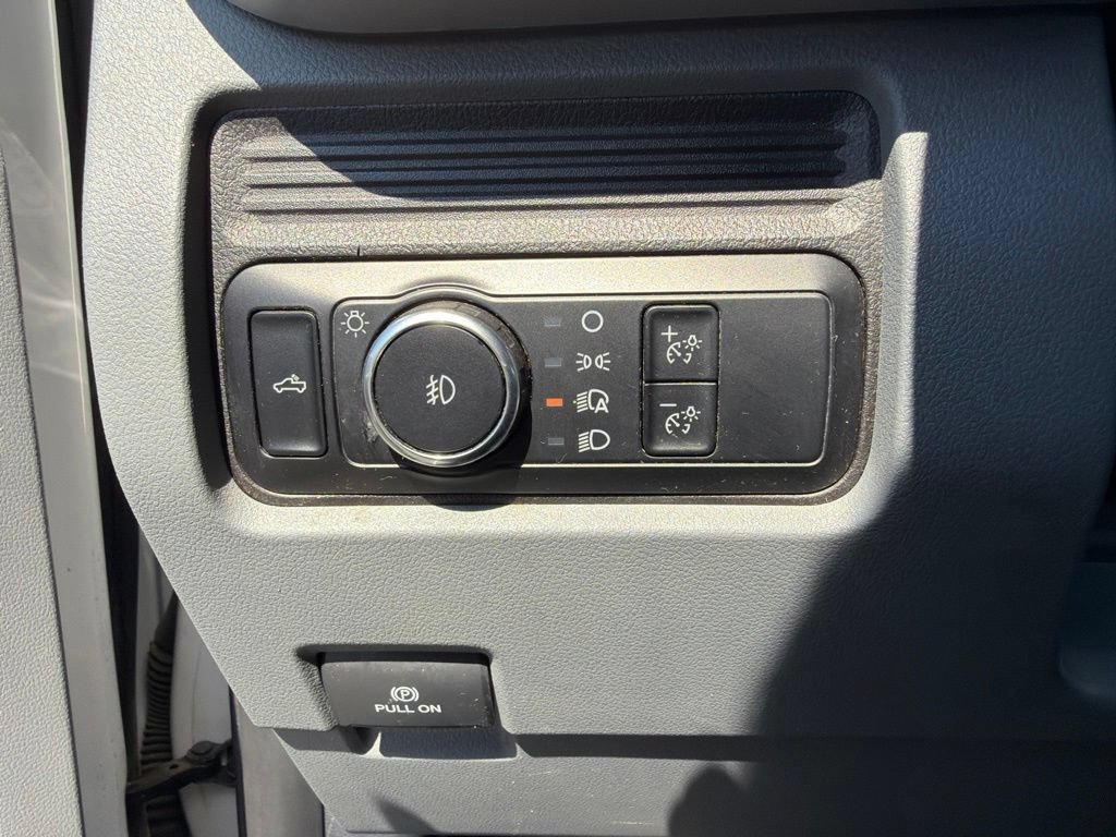 Used 2024 Ford F350 XLT AWD/4WD image 27