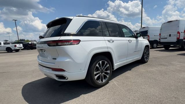 Used 2025 Jeep Grand Cherokee Overland w/ Adv Protech Group III AWD/4WD image 8