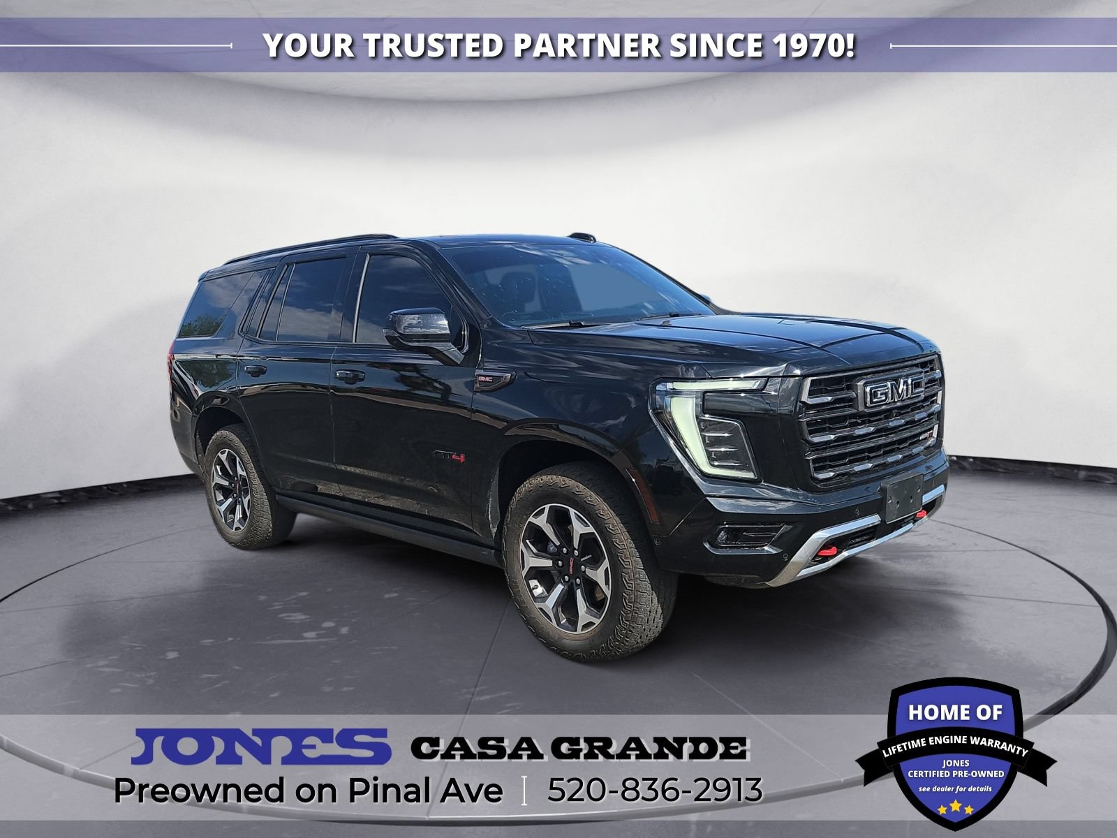 Used 2025 GMC Yukon AT4 Ultimate w/ LPO, Floor Liner Package AWD/4WD image 7