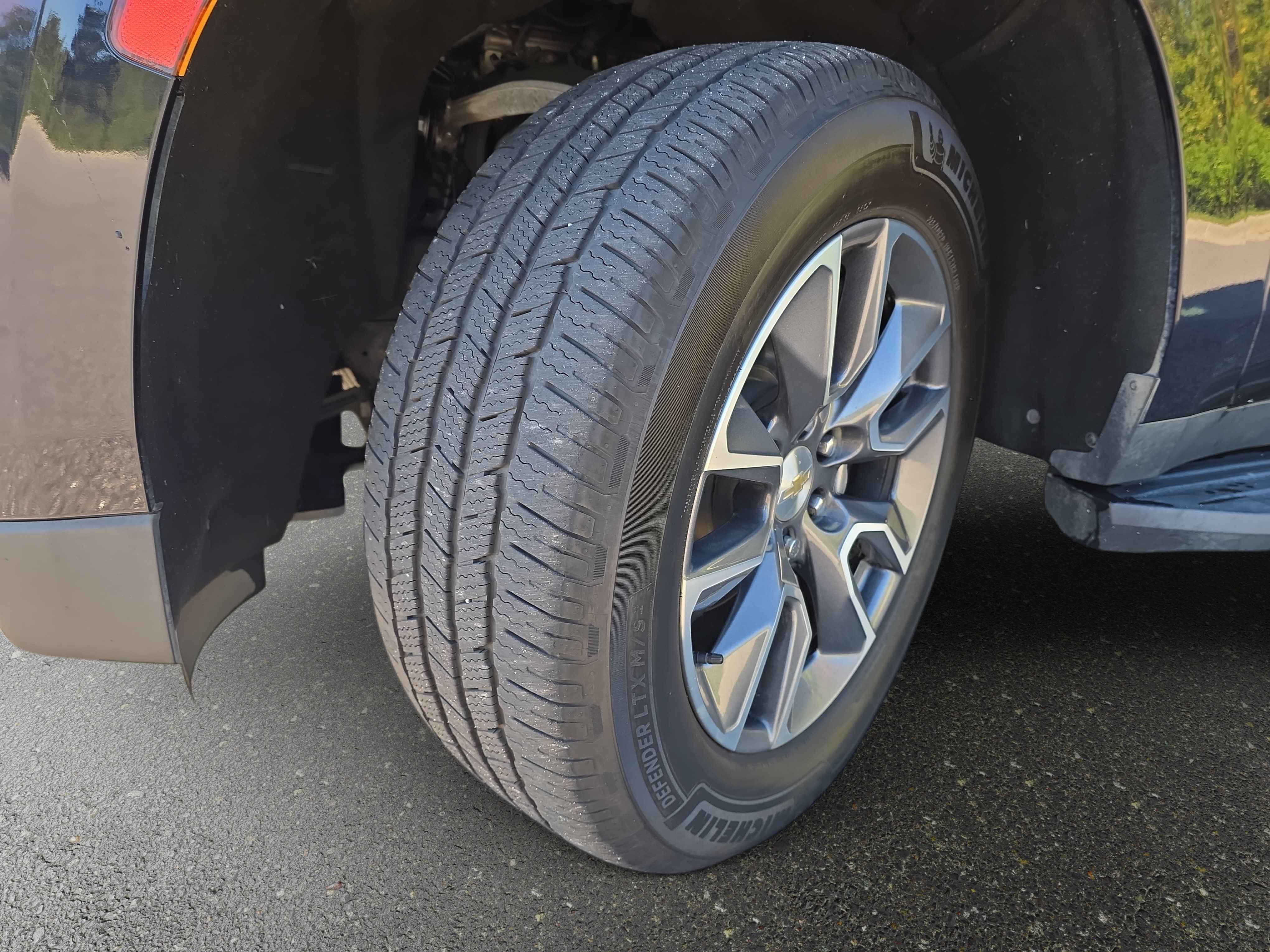 Used 2021 Chevrolet Tahoe LT AWD/4WD image 35