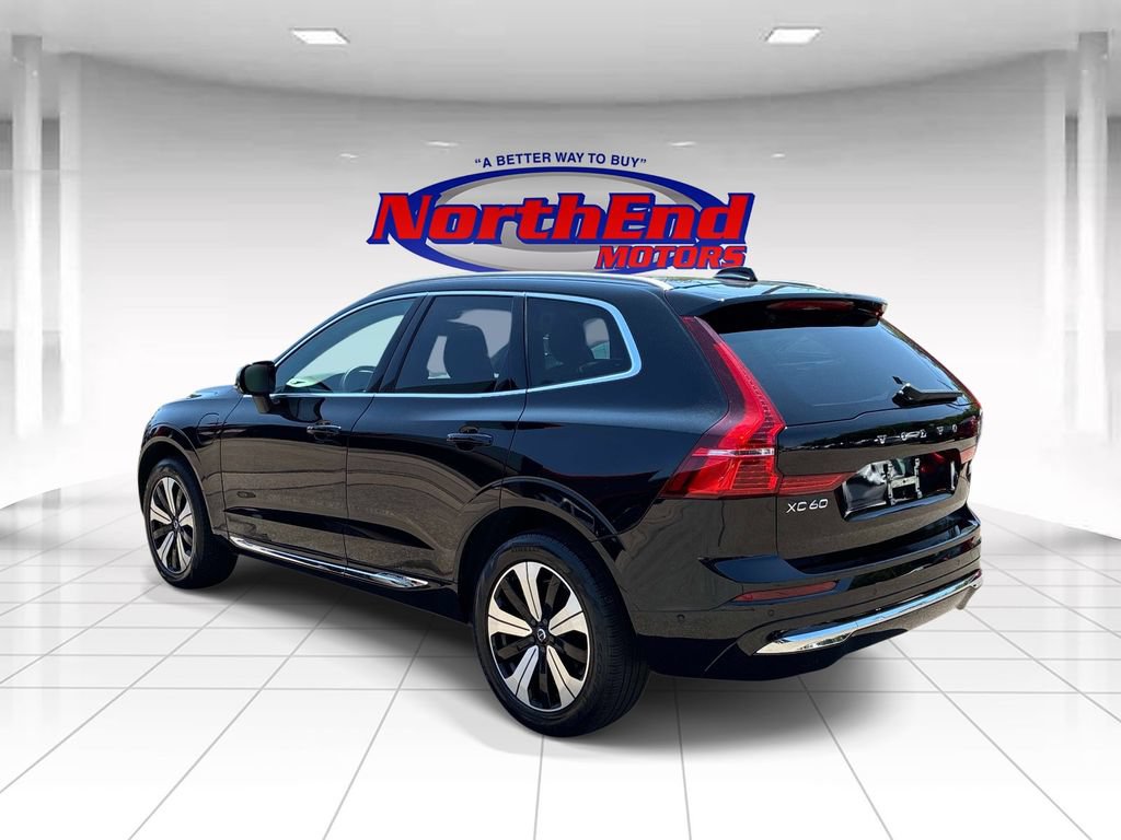 Used 2023 Volvo XC60 T8 Plus AWD/4WD image 5