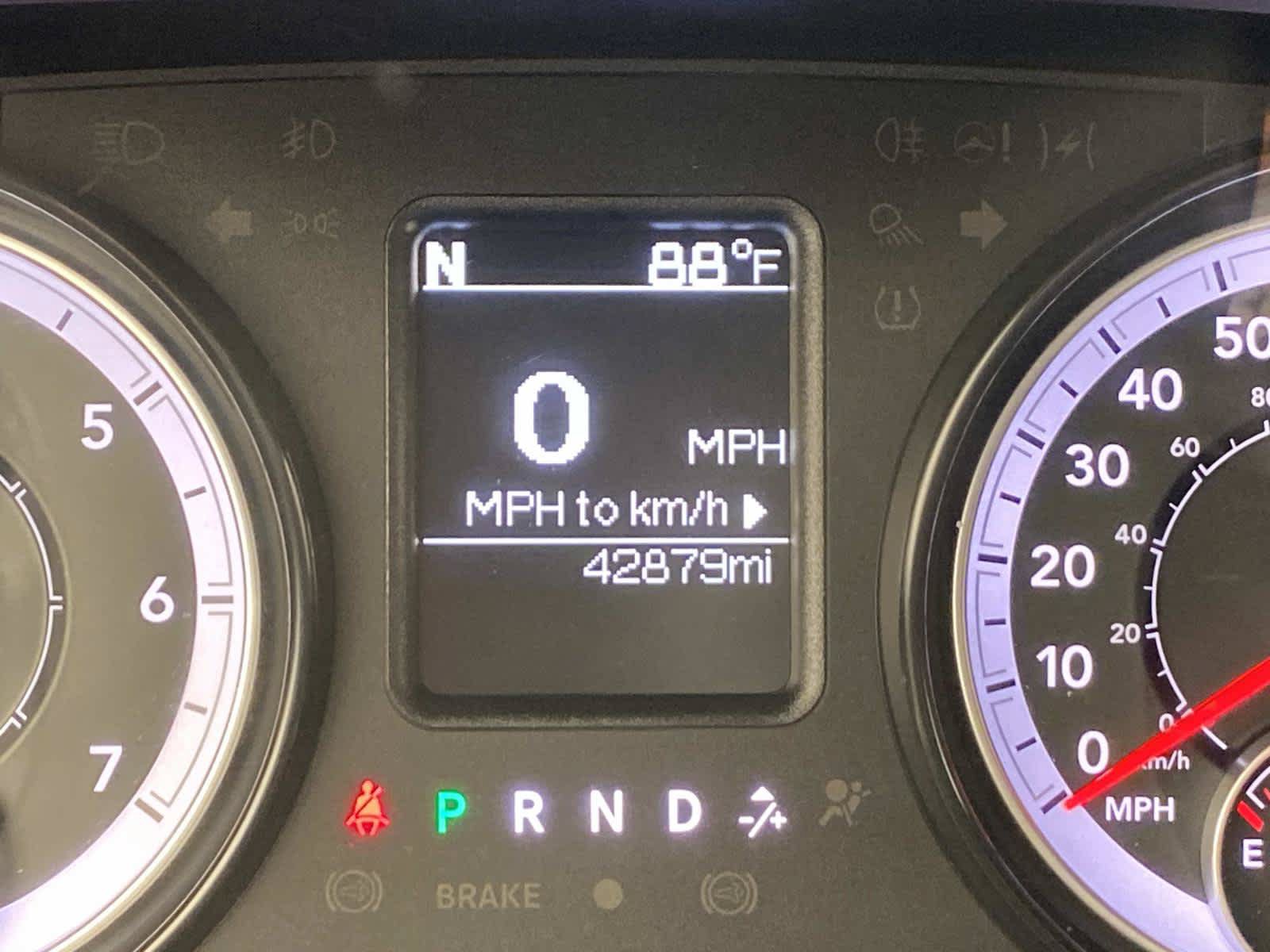 Certified 2022 RAM 1500 Warlock AWD/4WD image 33