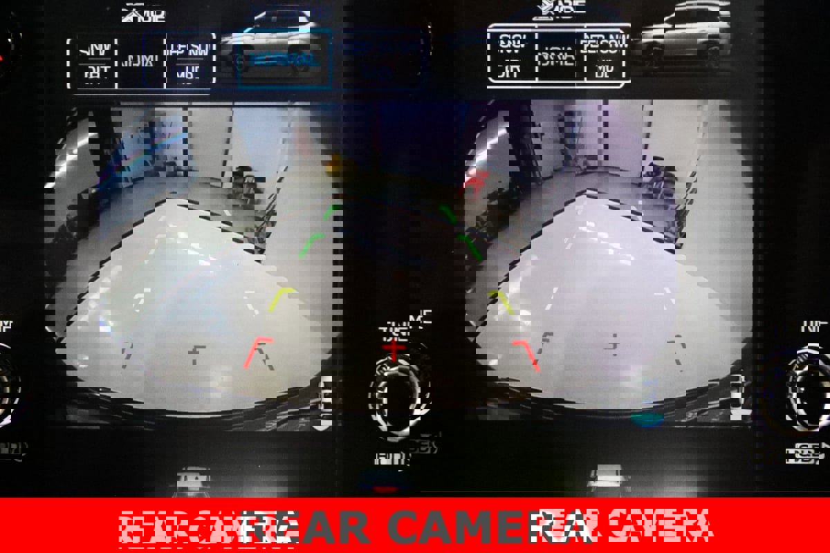 Used 2025 Subaru Forester Touring image 20