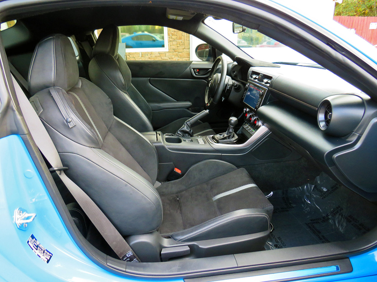 Used 2023 Toyota GR86 Premium image 16