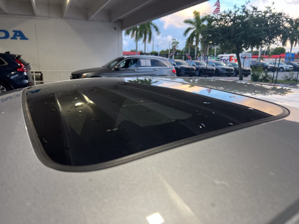 Used 2023 Honda Accord EX image 5