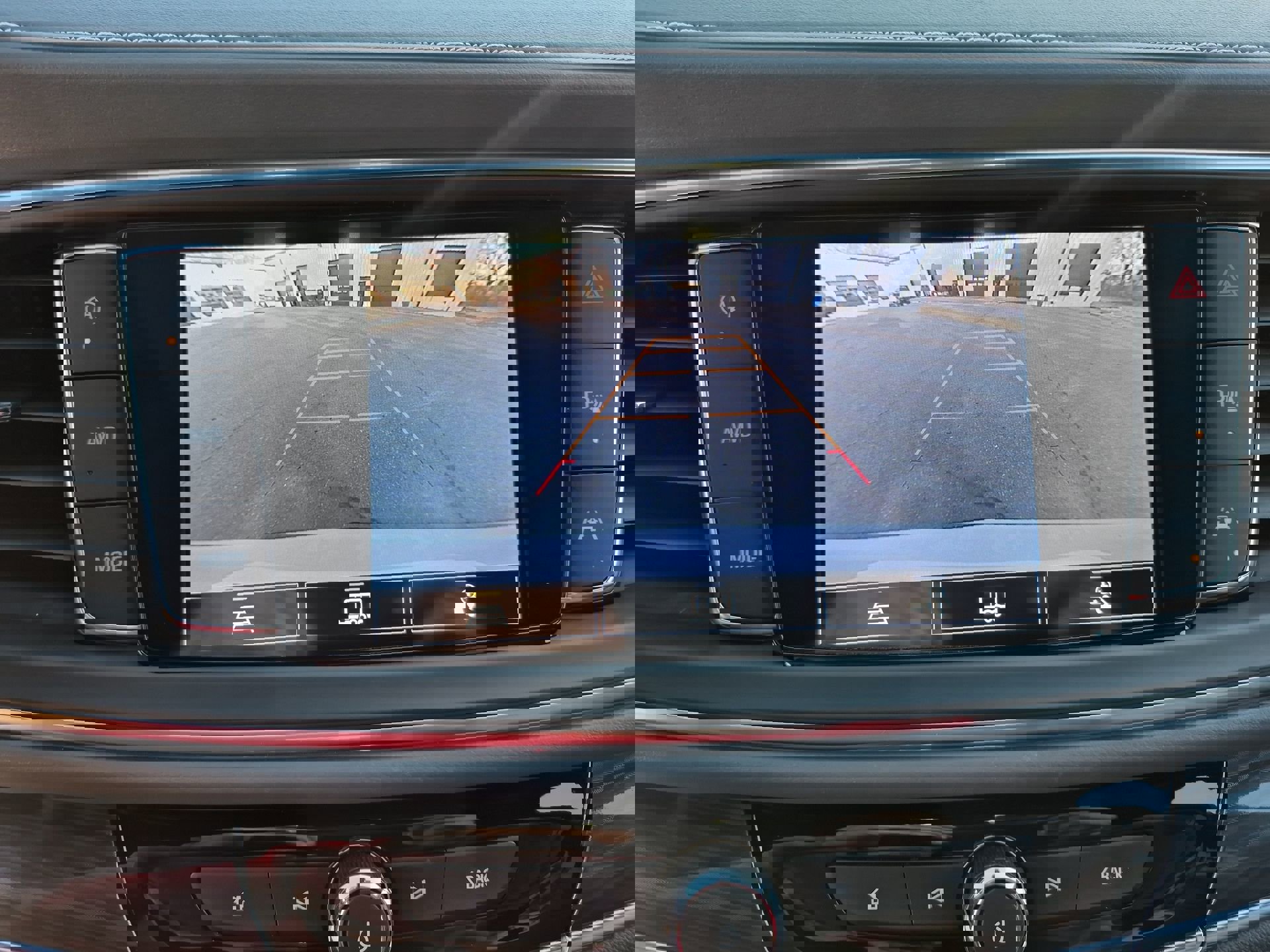 Used 2024 Buick Enclave Essence w/ Sport Touring Edition image 15