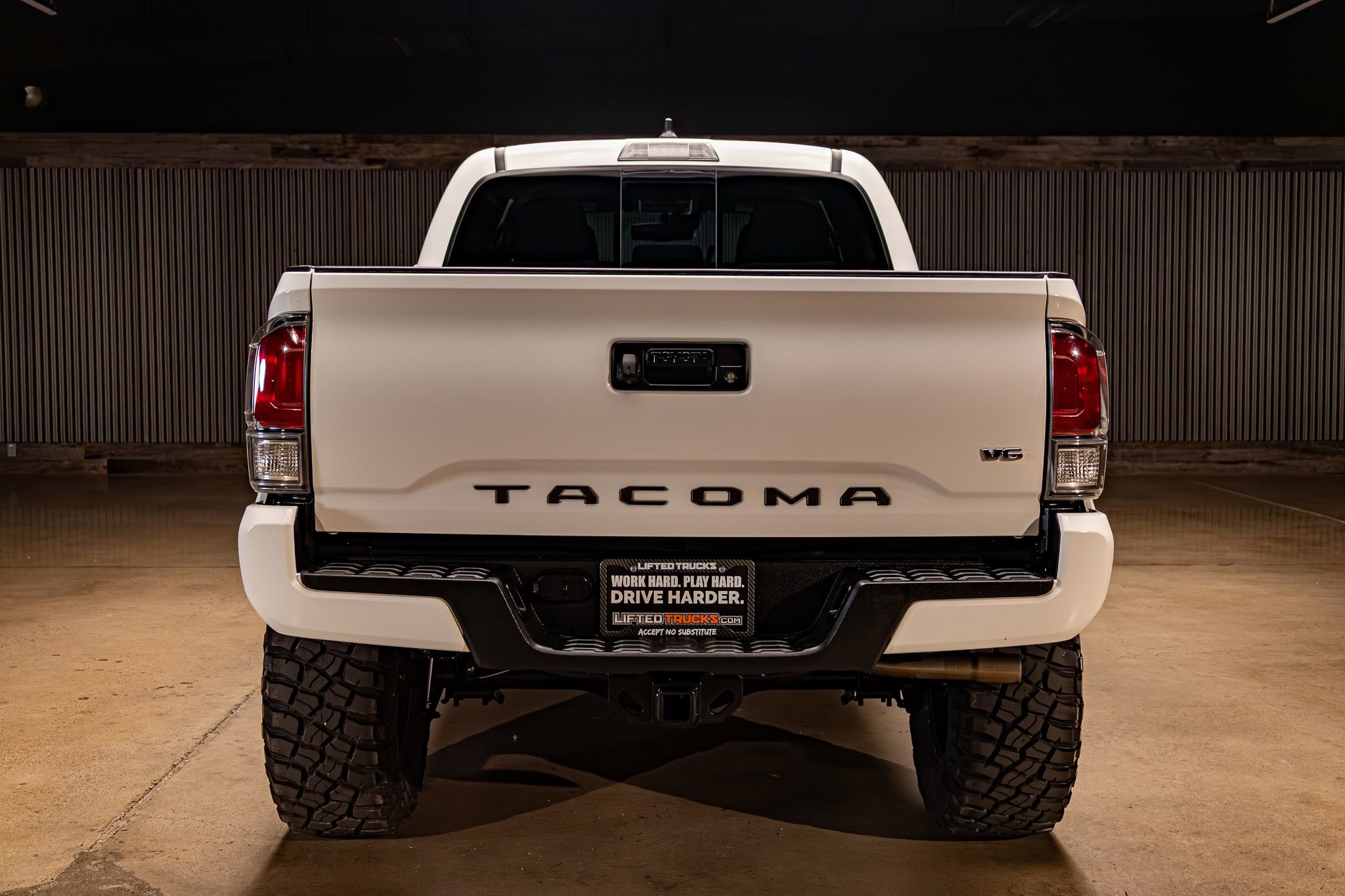 Used 2023 Toyota Tacoma TRD Sport image 8