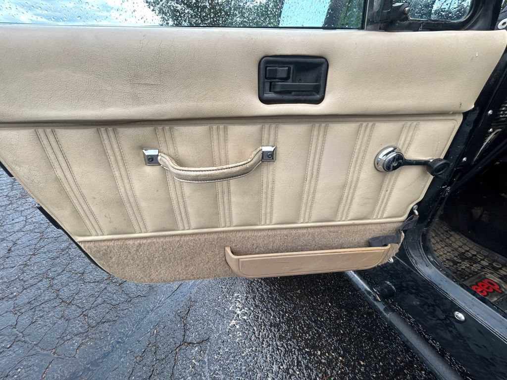 Used 1989 Jeep Wrangler Sahara AWD/4WD image 11