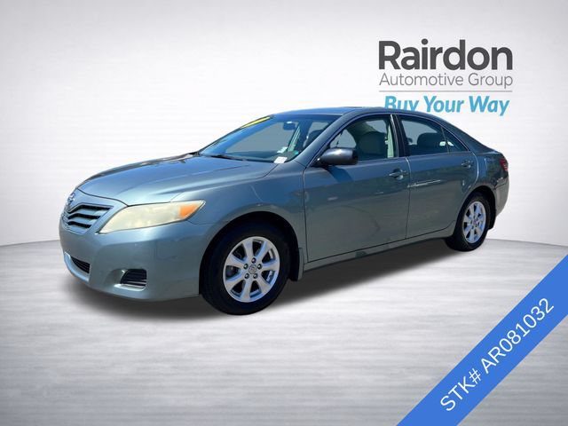 Used 2010 Toyota Camry LE FWD image 3
