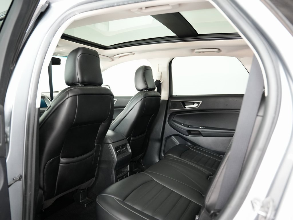 Used 2020 Ford Edge SEL w/ Convenience Package image 37