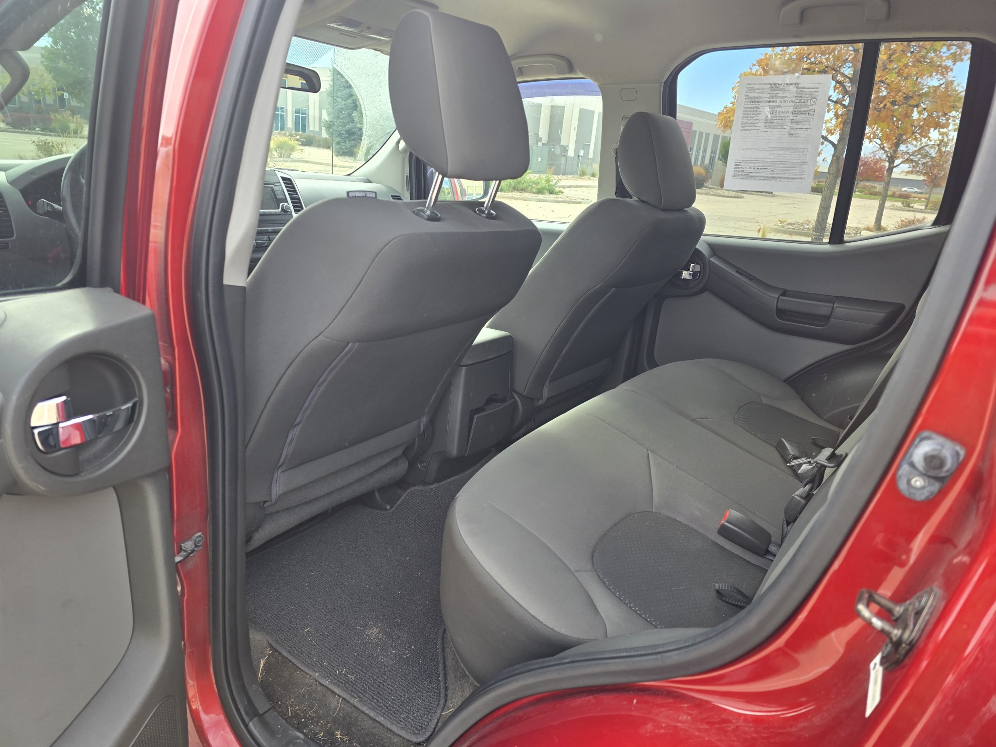 Used 2015 Nissan Xterra S w/ Value Package AWD/4WD image 14