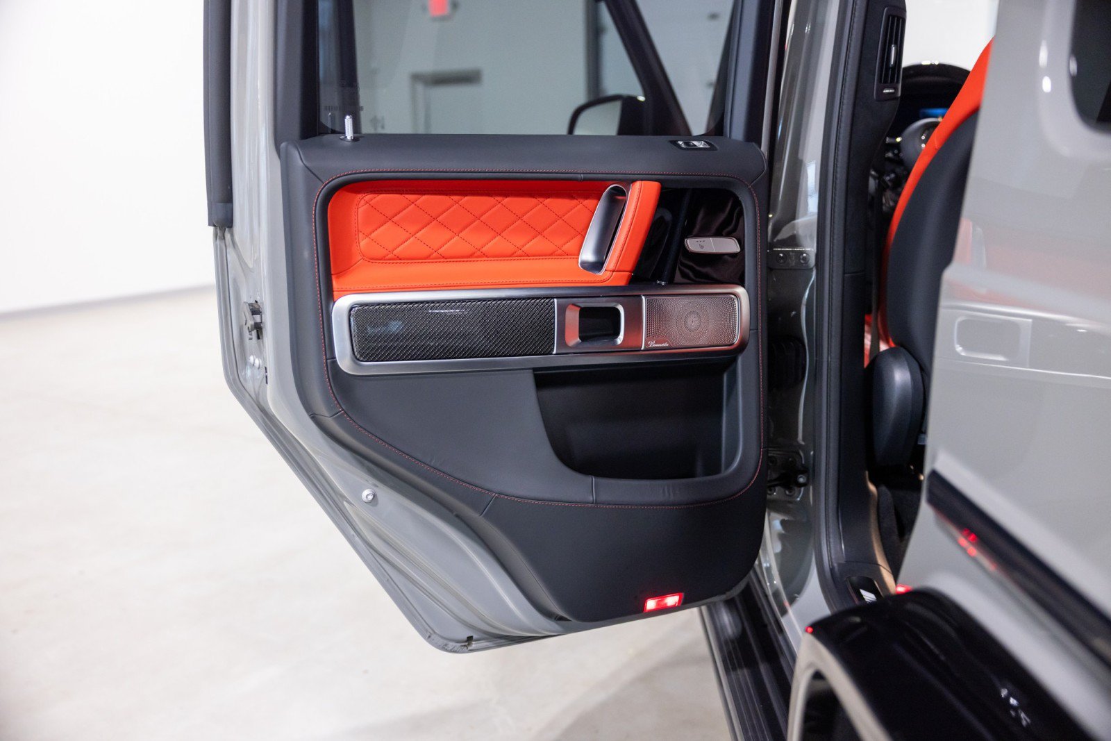 Used 2025 Mercedes-Benz G 63 AMG 4MATIC image 29