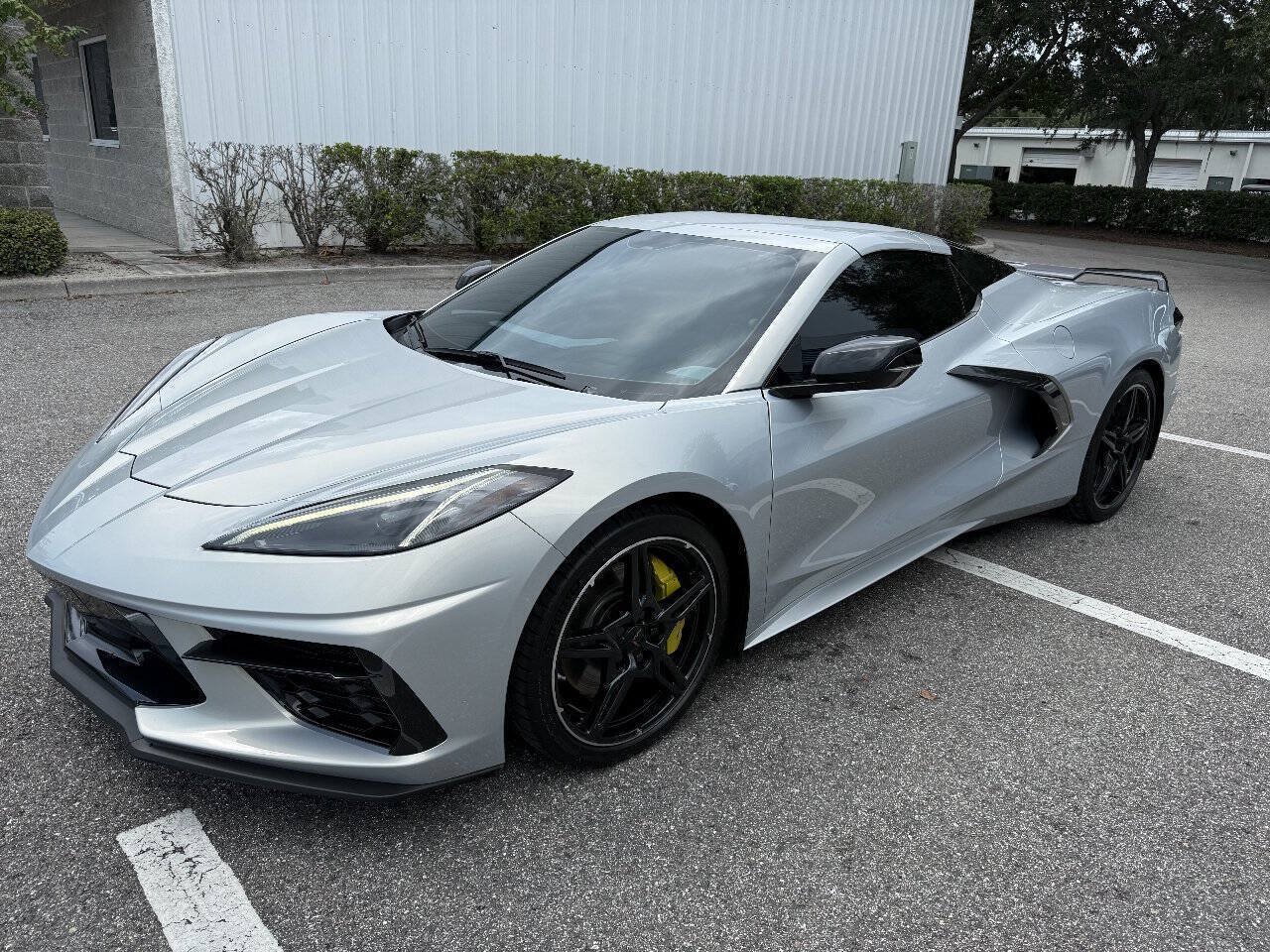 Used 2021 Chevrolet Corvette Stingray Premium Conv w/ Z51 Performance Package RWD image 1