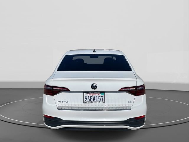 Used 2024 Volkswagen Jetta SE image 5