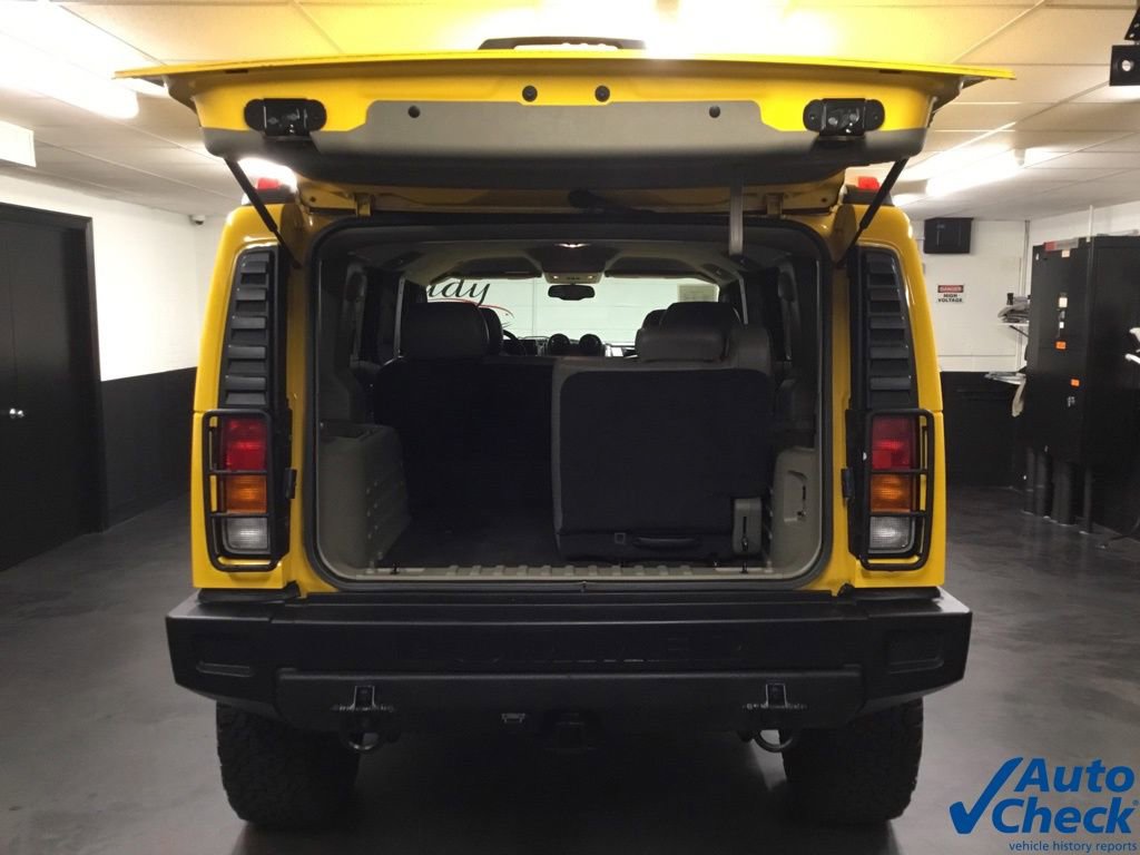 Used 2003 HUMMER H2 w/ Preferred Equipment Group image 12