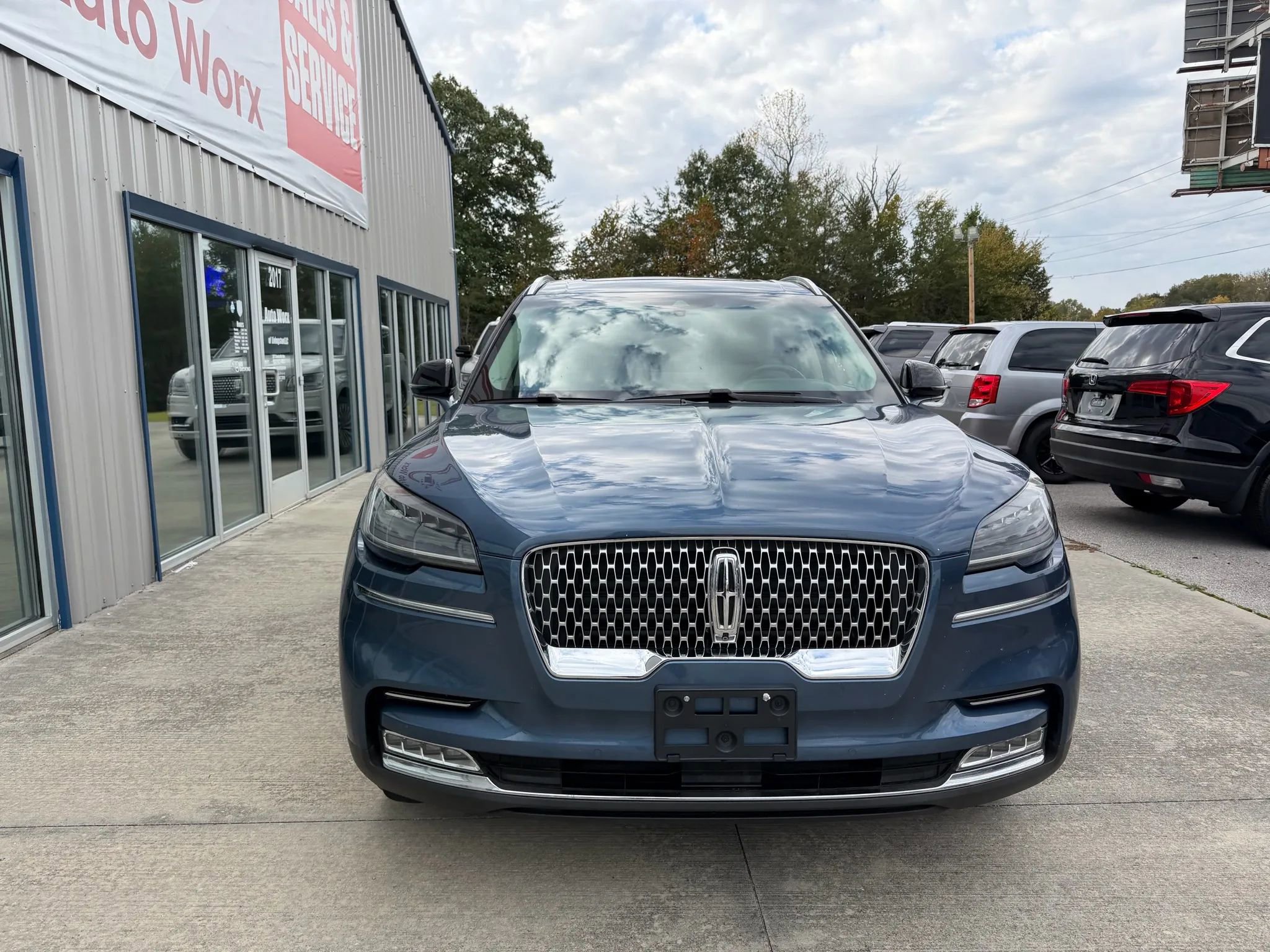 Used 2020 Lincoln Aviator Reserve w/ Equipment Group 201A image 18