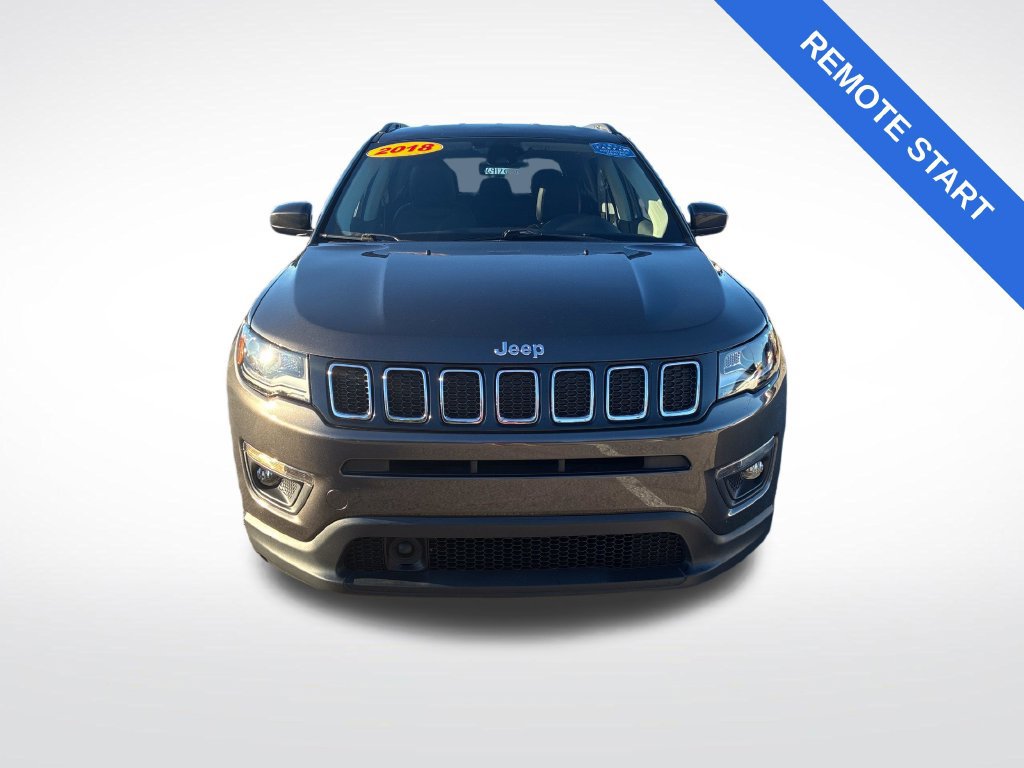 Used 2018 Jeep Compass Latitude w/ Popular Equipment Group AWD/4WD image 10