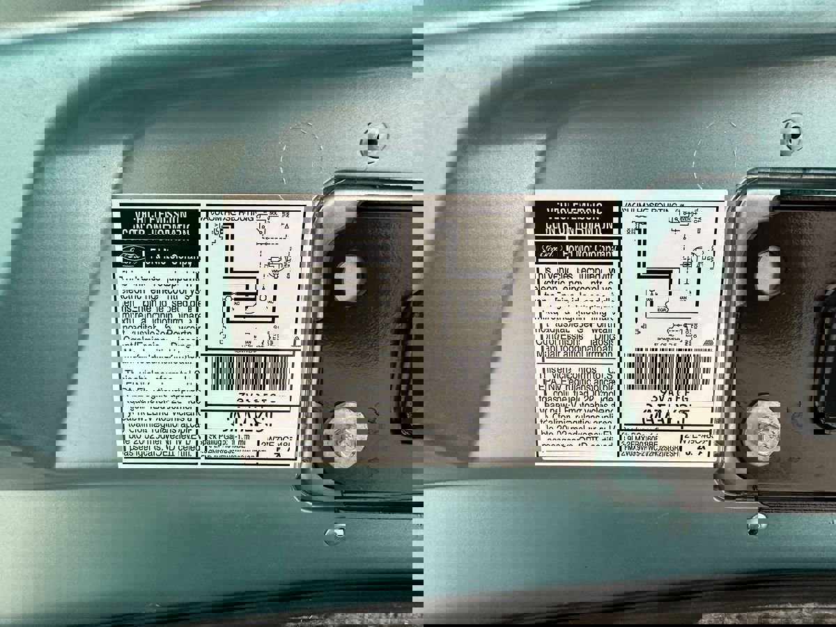 Used 2002 Ford Thunderbird image 8