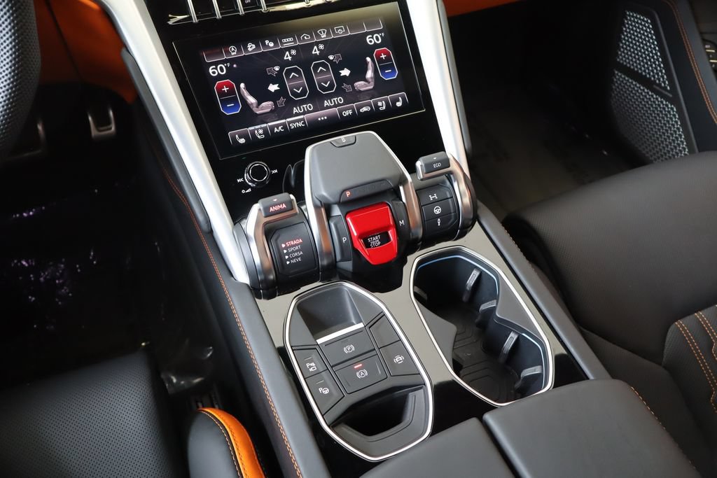Used 2024 Lamborghini Urus S AWD/4WD image 18