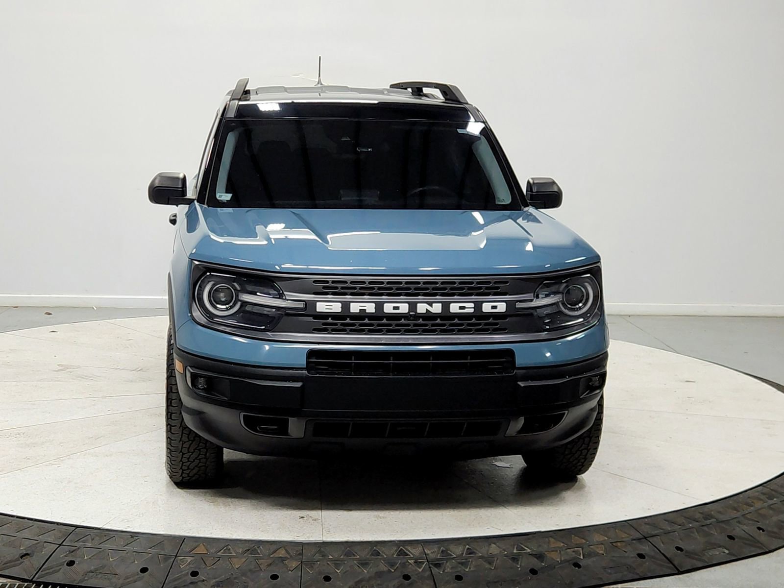 Used 2021 Ford Bronco Sport Badlands image 2