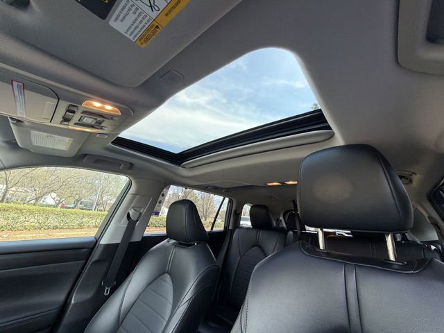 Used 2023 Toyota Highlander XLE image 22