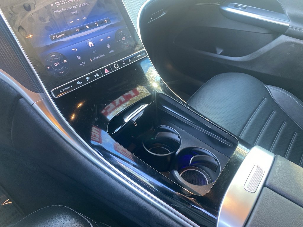 Used 2025 Mercedes-Benz GLC 350e 4MATIC image 20