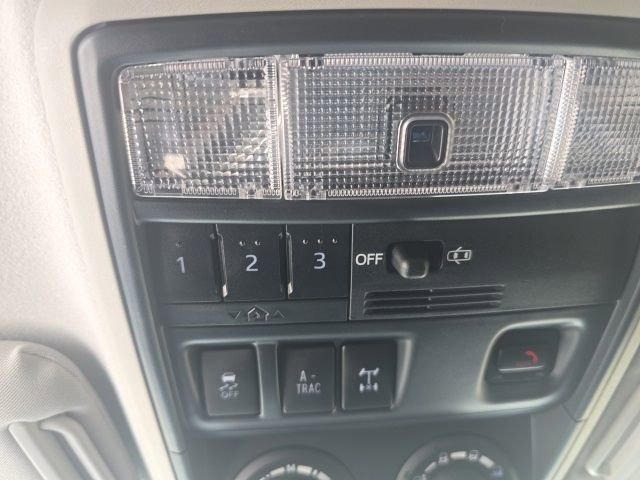 Used 2024 Toyota 4Runner TRD Off-Road Premium image 20