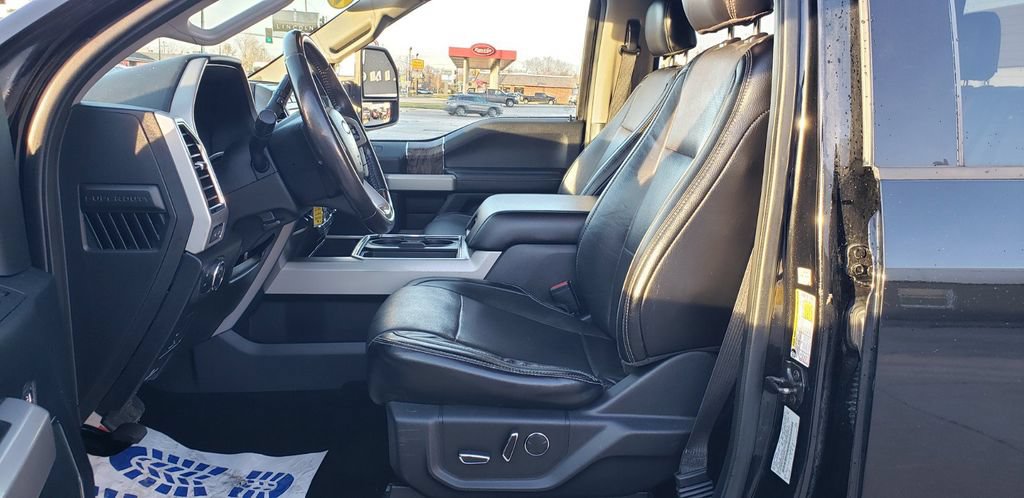 Used 2018 Ford F250 Lariat w/ Chrome Package AWD/4WD image 12