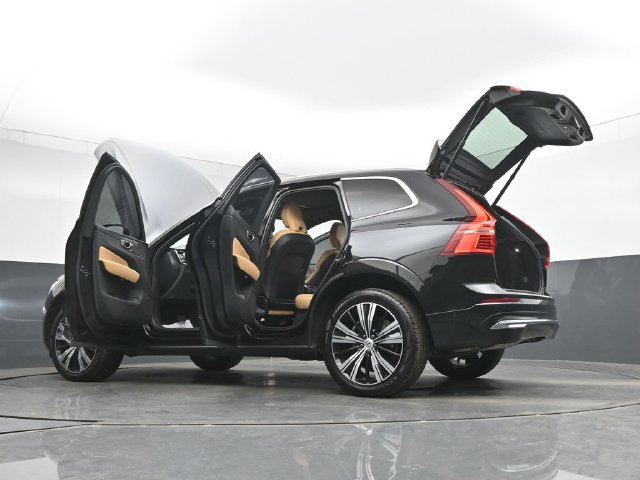 Used 2023 Volvo XC60 B6 Ultimate w/ Climate Package AWD/4WD image 56