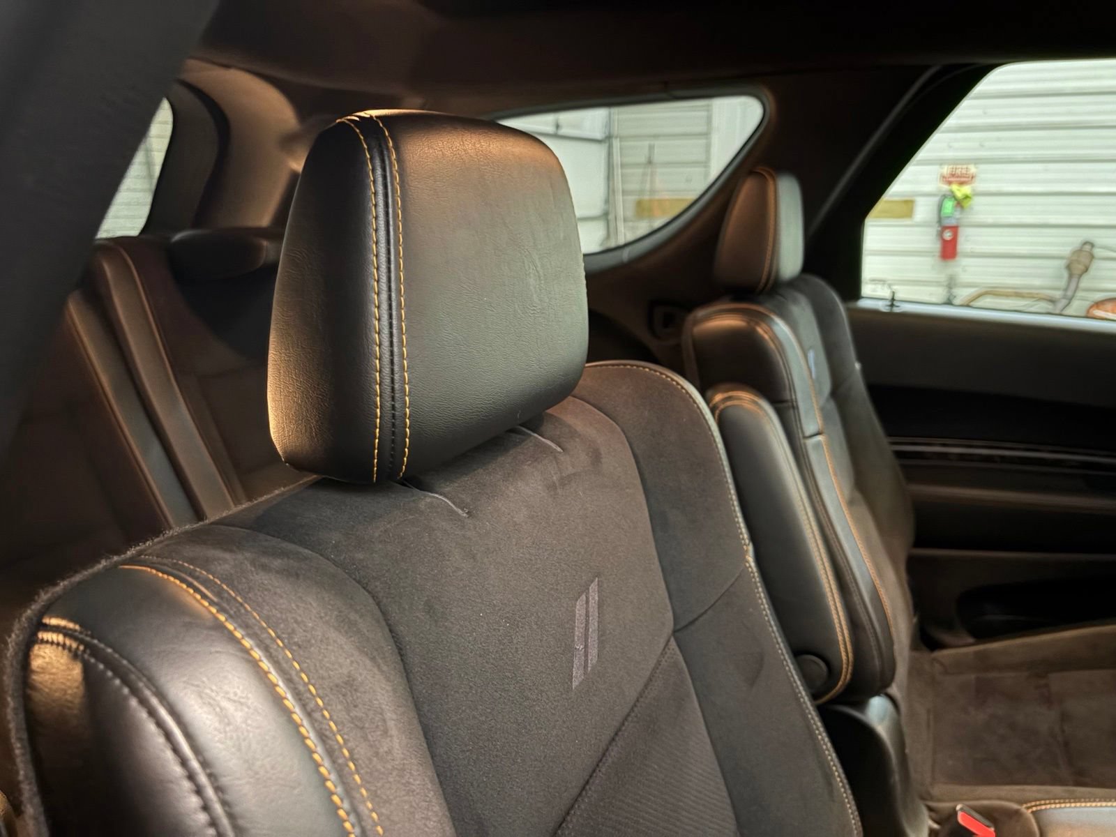 Used 2022 Dodge Durango R/T w/ Hemi Orange Plus Package AWD/4WD image 34