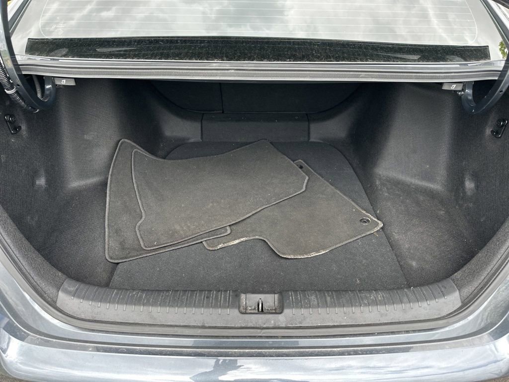 Used 2025 Honda Accord SE image 11