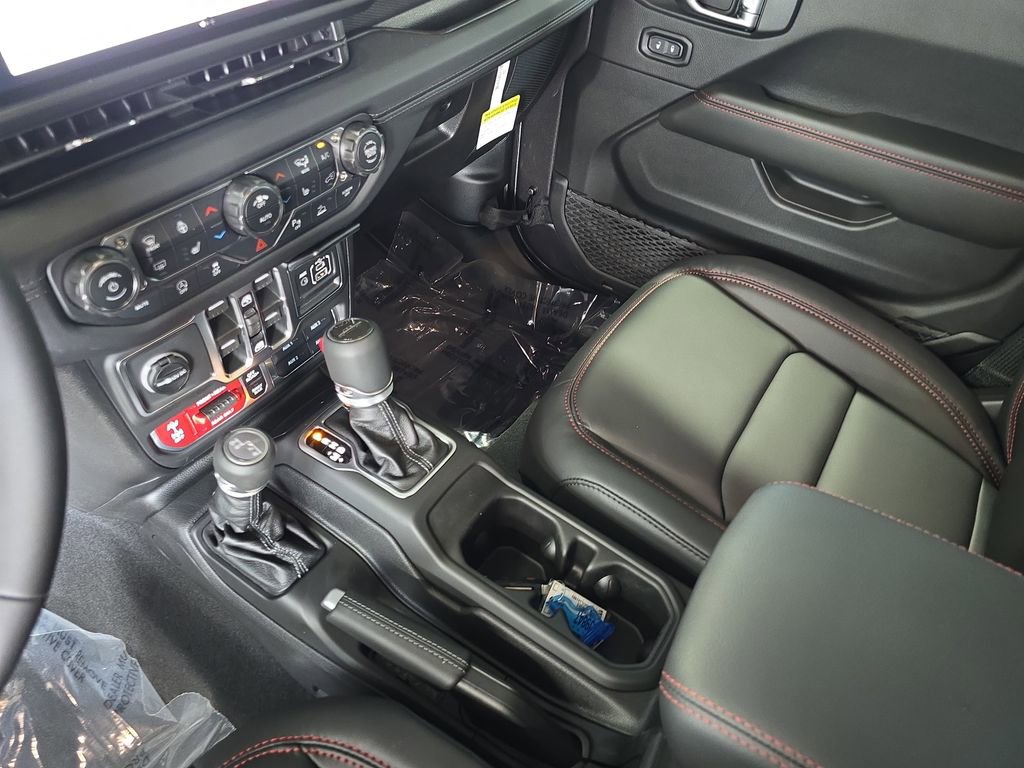 New 2026 Jeep Gladiator Rubicon AWD/4WD image 25