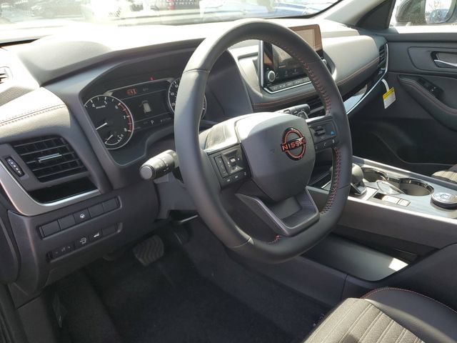 New 2026 Nissan Rogue SV AWD/4WD image 20