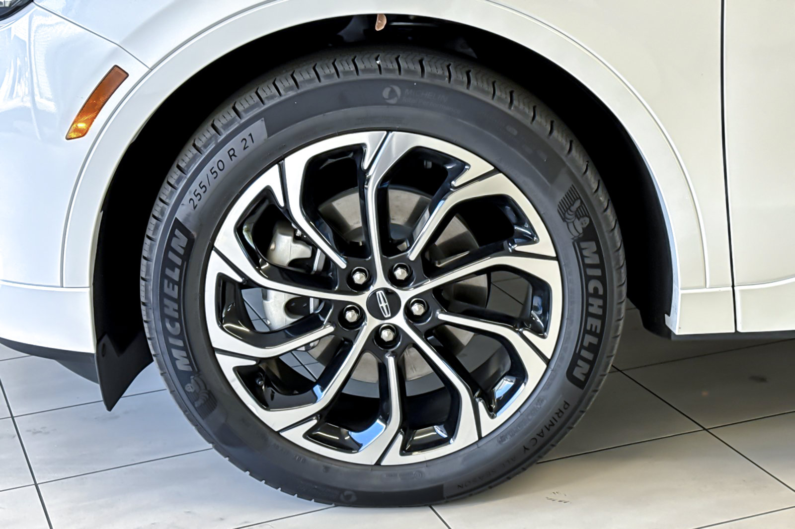 Used 2026 Lincoln Nautilus Reserve AWD/4WD image 27