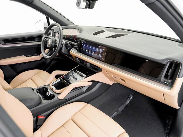 New 2026 Porsche Cayenne image 21