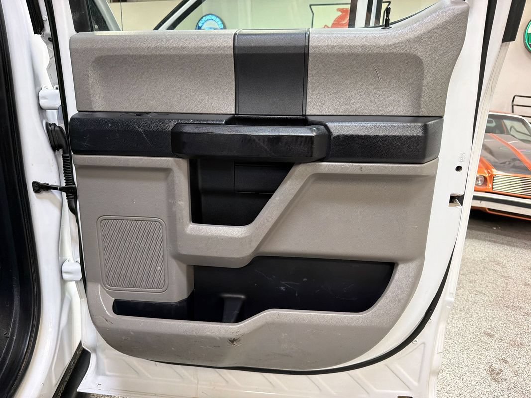 Used 2019 Ford F550 4x4 Crew Cab Super Duty image 42
