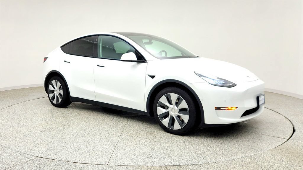 Used 2021 Tesla Model Y Long Range AWD/4WD image 3