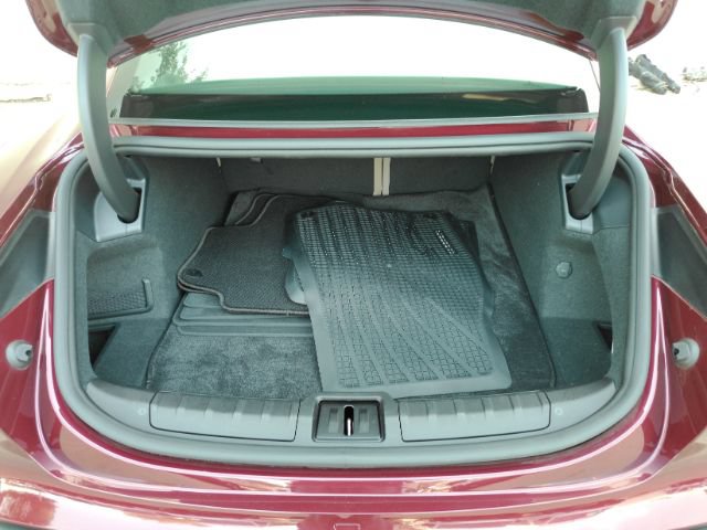 Used 2022 Porsche Taycan RWD image 25