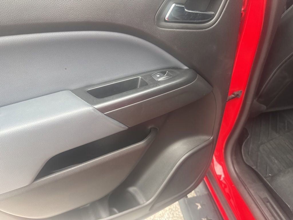 Used 2019 Chevrolet Colorado Z71 RWD image 12