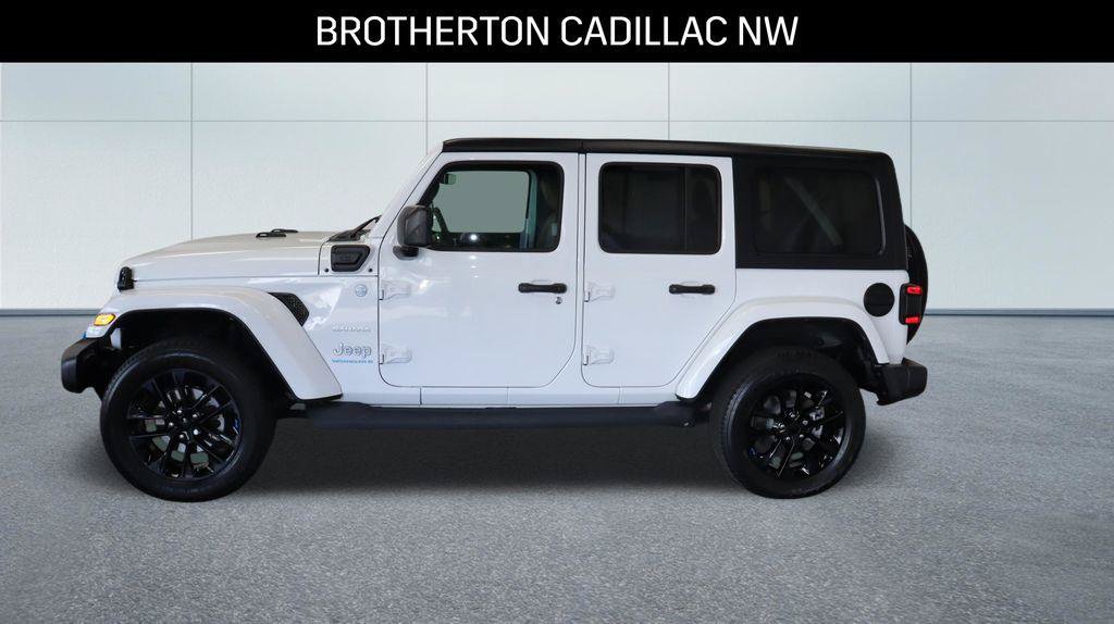 Used 2023 Jeep Wrangler Unlimited Sahara AWD/4WD image 2