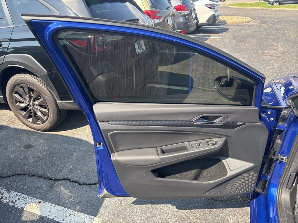 Used 2023 Volkswagen Golf 20th Anniversary Edition image 20