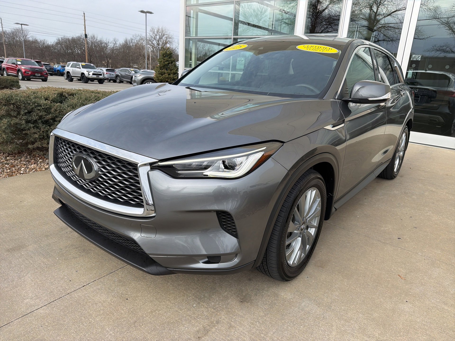 Certified 2025 INFINITI QX50 Pure image 5
