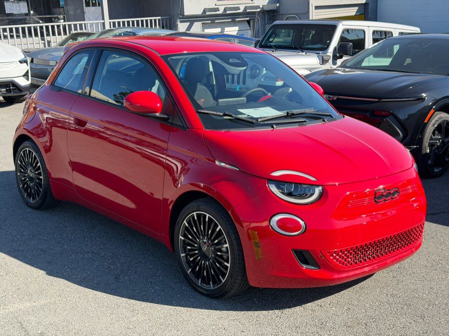 Used 2024 FIAT 500 e (RED) image 3