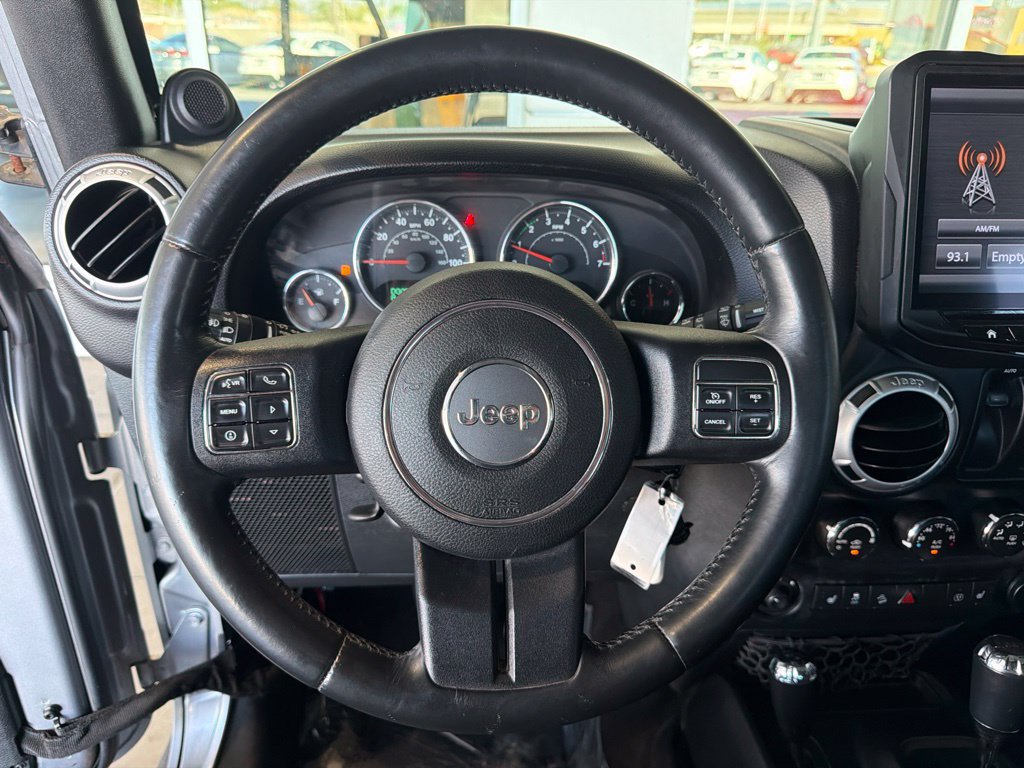 Used 2014 Jeep Wrangler Rubicon w/ Power Convenience Group AWD/4WD image 21