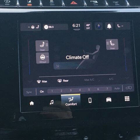 Used 2023 Jeep Grand Cherokee Altitude image 19