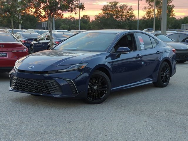 New 2026 Toyota Camry SE FWD image 1
